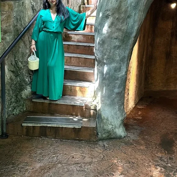New York & Company | Dresses | Green Maxi Dress Kimono Batwing Style | Poshmark New York & Company | Dresses | Green Maxi Dress Kimono Batwing Style | Poshmark